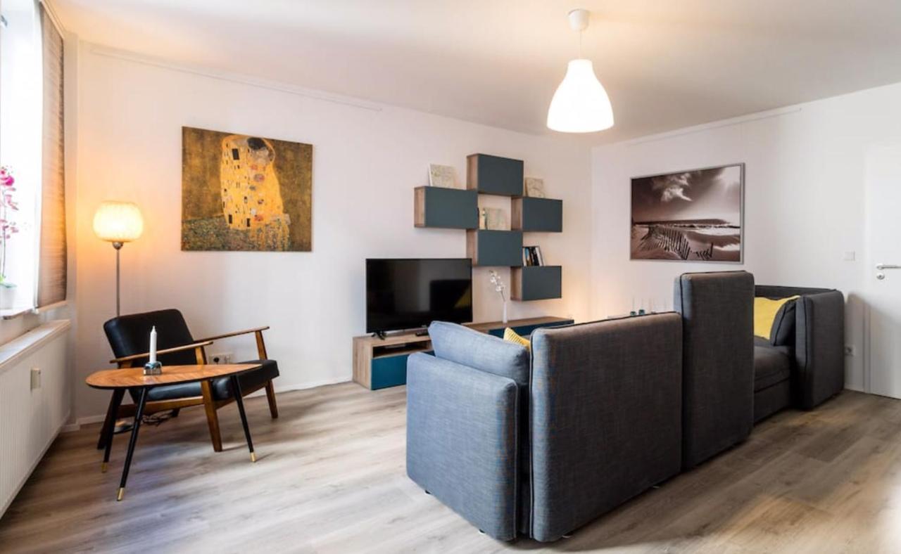 Homefy Oldtown Apartment - 6 People - 2 Bath - Balcony - Top Location ดุสเซลดอร์ฟ ภายนอก รูปภาพ